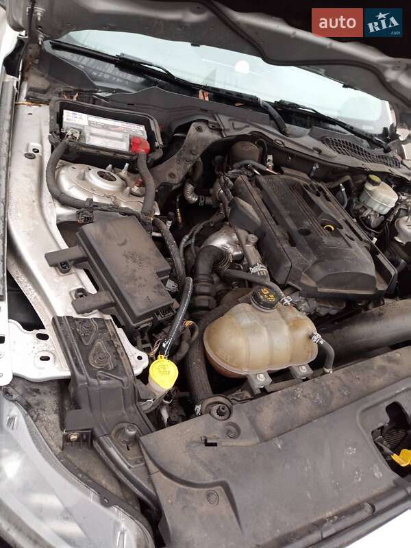 Купе Ford Mustang 2017 в Києві