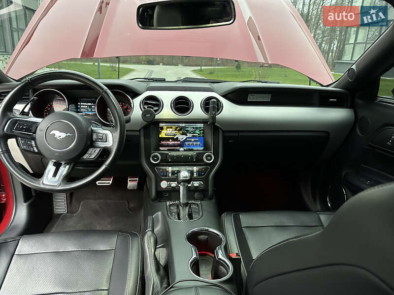 Купе Ford Mustang 2015 в Киеве фото 18 Купе Ford Mustang 2015 в Киеве