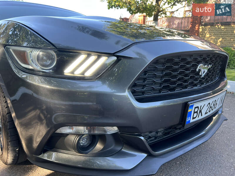 Купе Ford Mustang 2017 в Рівному