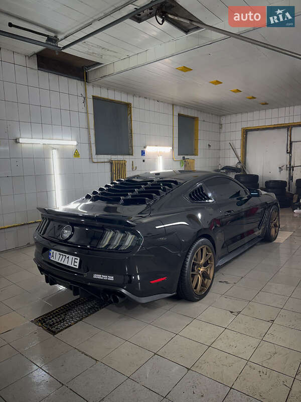 Купе Ford Mustang 2018 в Киеве фото 57 Купе Ford Mustang 2018 в Киеве