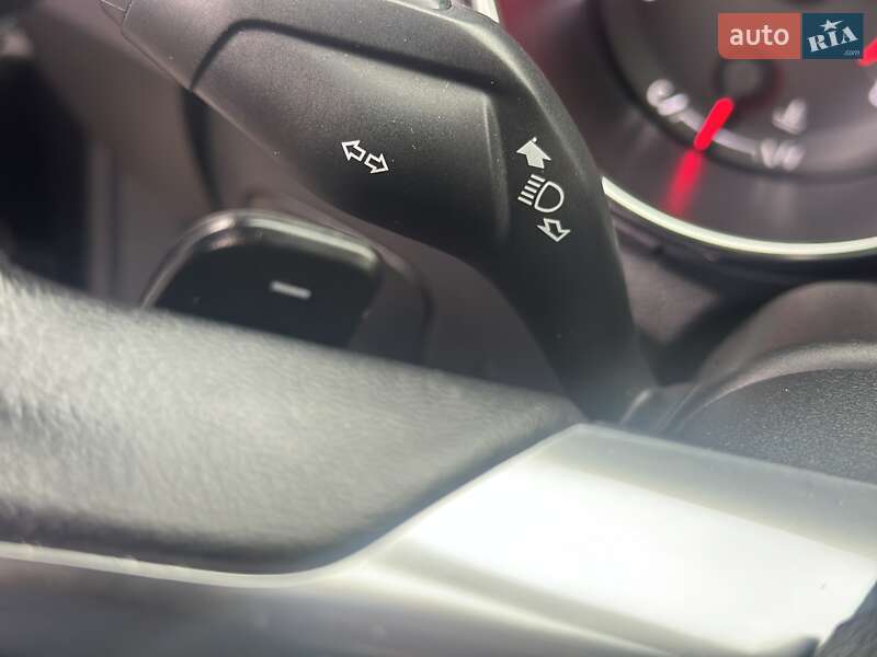 Купе Ford Mustang 2016 в Киеве