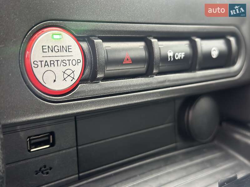 Купе Ford Mustang 2016 в Киеве