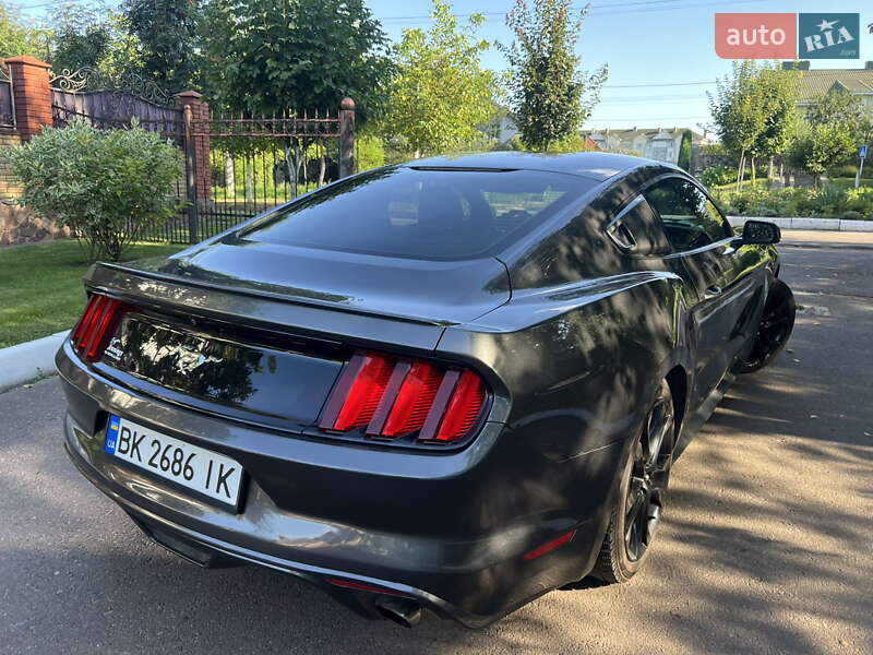 Купе Ford Mustang 2017 в Ровно фото 10 Купе Ford Mustang 2017 в Ровно