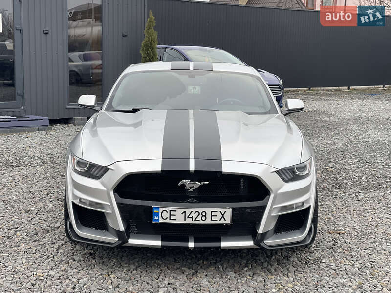 Купе Ford Mustang 2017 в Черновцах