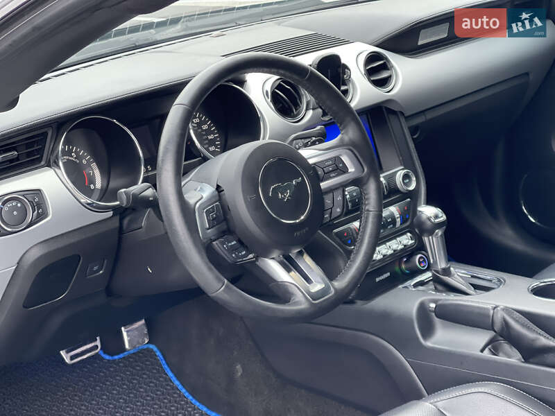 Купе Ford Mustang 2017 в Черновцах