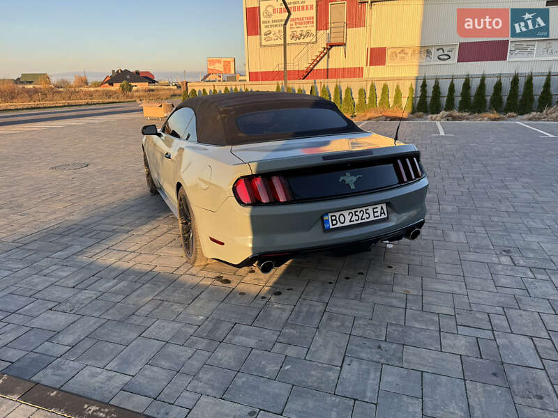 Кабриолет Ford Mustang 2015 в Луцке фото 4 Кабриолет Ford Mustang 2015 в Луцке