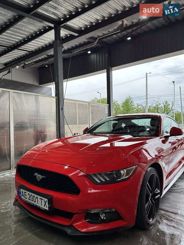 Купе Ford Mustang 2017 в Кропивницком