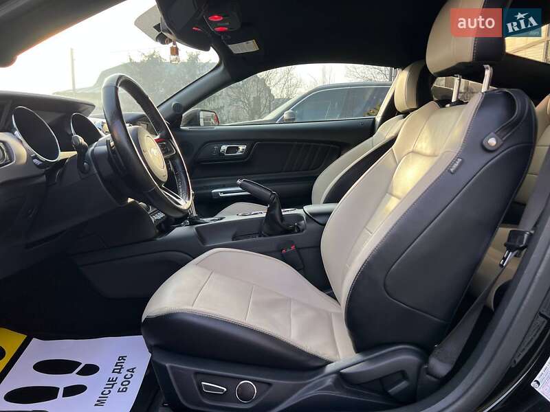 Купе Ford Mustang 2016 в Ивано-Франковске
