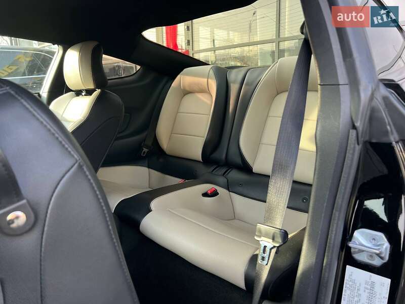 Купе Ford Mustang 2016 в Ивано-Франковске