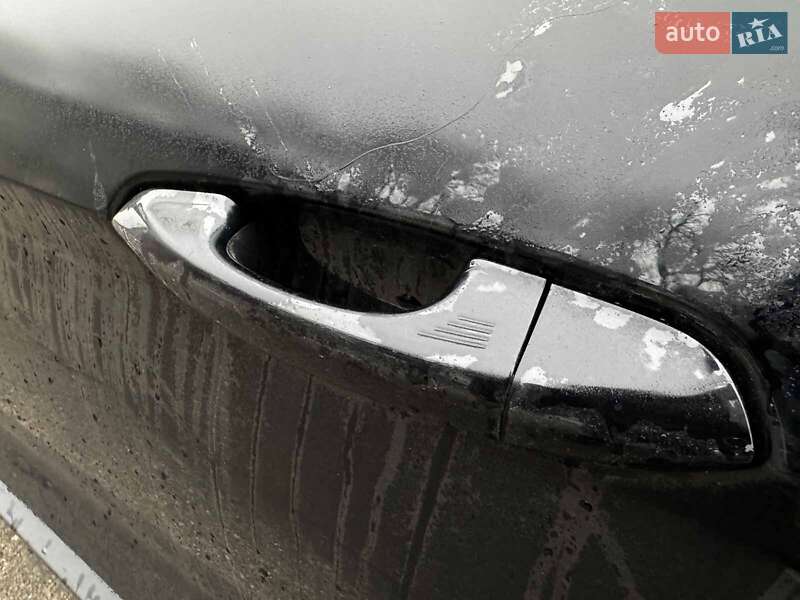 Кабриолет Ford Mustang 2016 в Киеве фото 10 Кабриолет Ford Mustang 2016 в Киеве