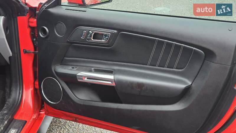 Купе Ford Mustang 2016 в Днепре