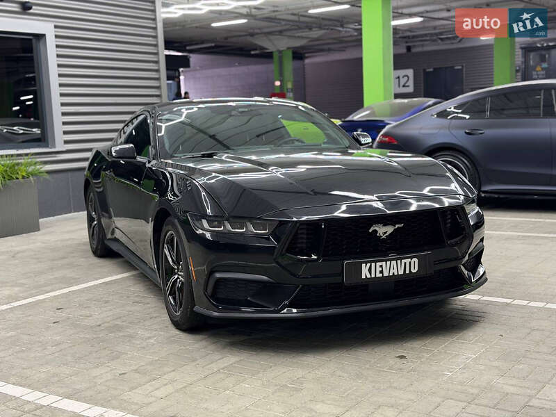 Купе Ford Mustang 2023 в Києві