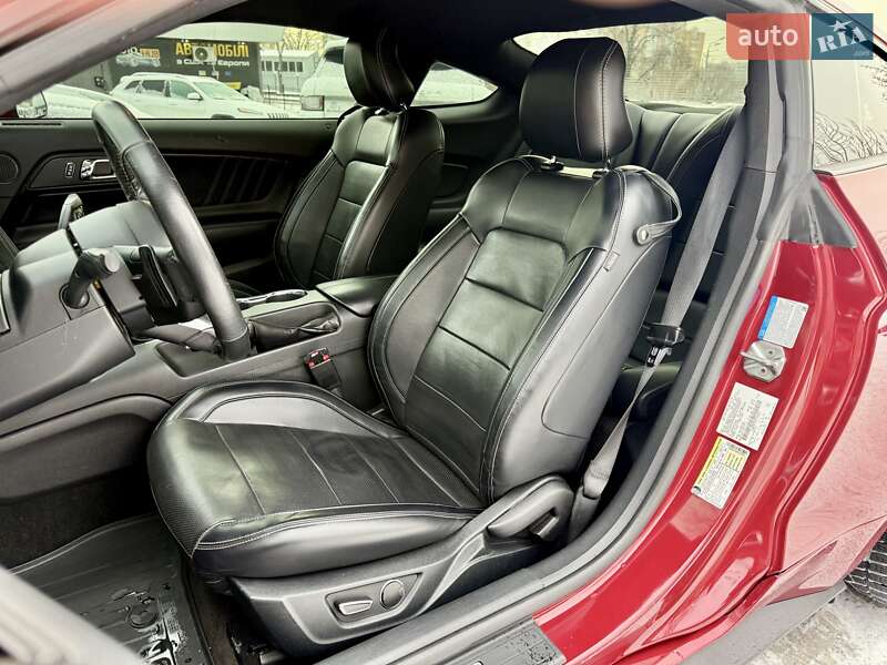 Купе Ford Mustang 2015 в Харькове фото 11 Купе Ford Mustang 2015 в Харькове