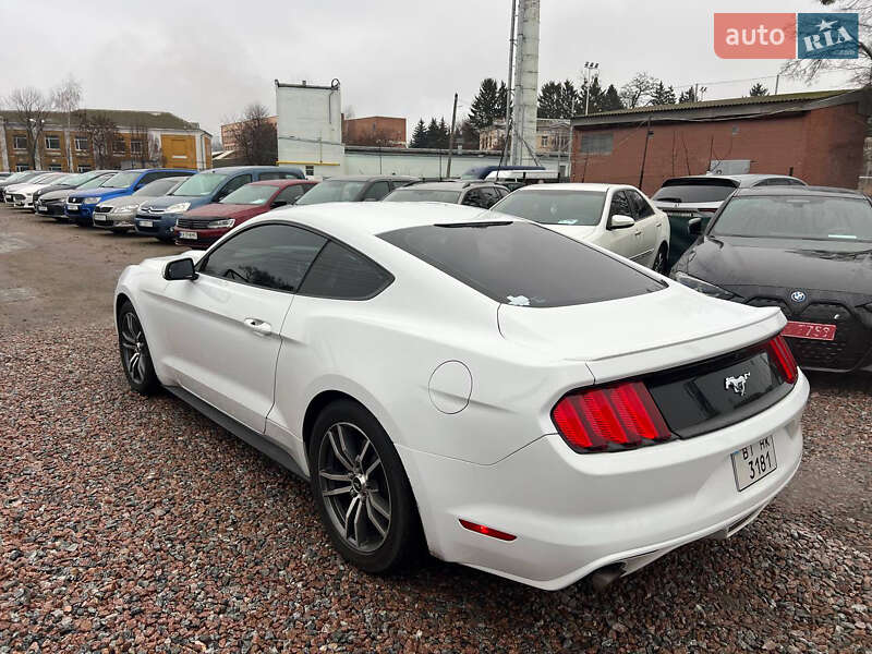 Купе Ford Mustang 2015 в Полтаве