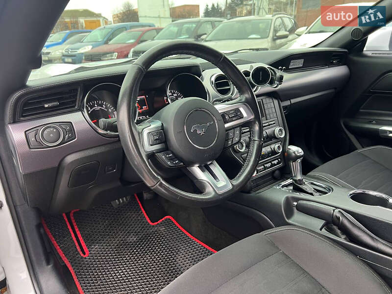 Купе Ford Mustang 2015 в Полтаве