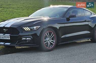 Купе Ford Mustang 2016 в Киеве