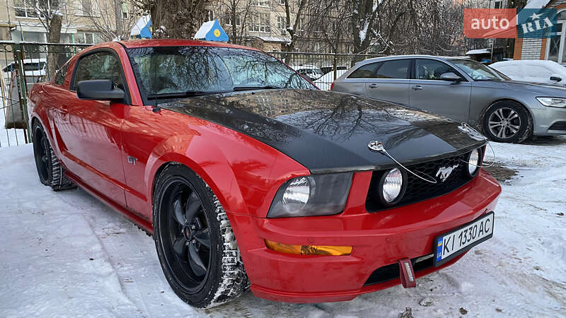 Купе Ford Mustang 2008 в Киеве