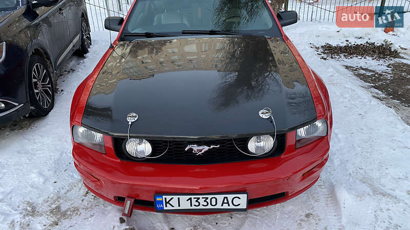 Купе Ford Mustang 2008 в Киеве