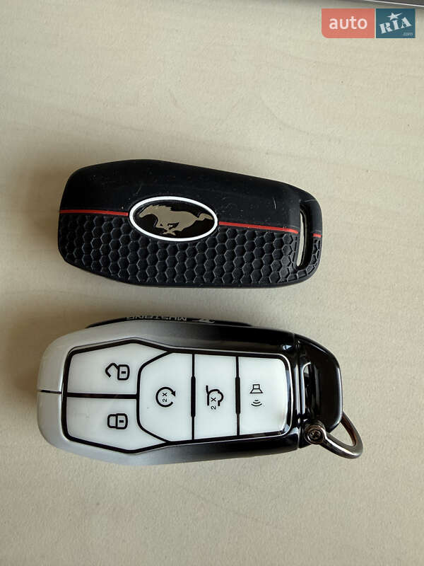 Купе Ford Mustang 2016 в Ужгороде фото 18 Купе Ford Mustang 2016 в Ужгороде