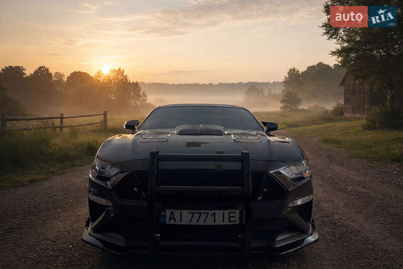 Купе Ford Mustang 2018 в Києві фото 4 Купе Ford Mustang 2018 в Києві