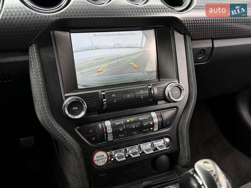 Купе Ford Mustang 2014 в Киеве фото 27 Купе Ford Mustang 2014 в Киеве