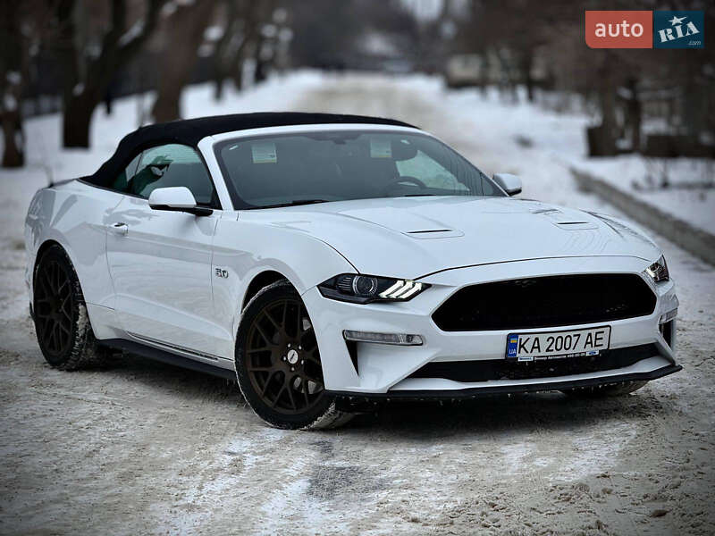 Кабріолет Ford Mustang 2018 в Києві
