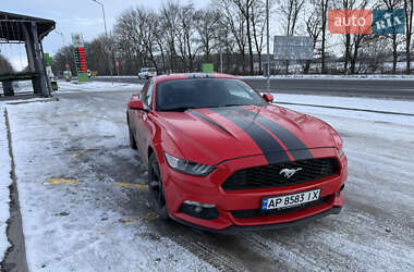 Купе Ford Mustang 2015 в Києві
