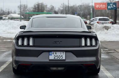 Купе Ford Mustang 2016 в Киеве