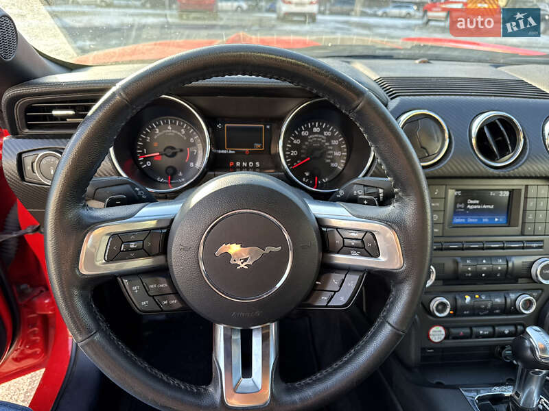Купе Ford Mustang 2015 в Киеве