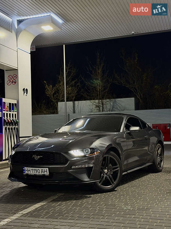 Купе Ford Mustang 2018 в Одесі
