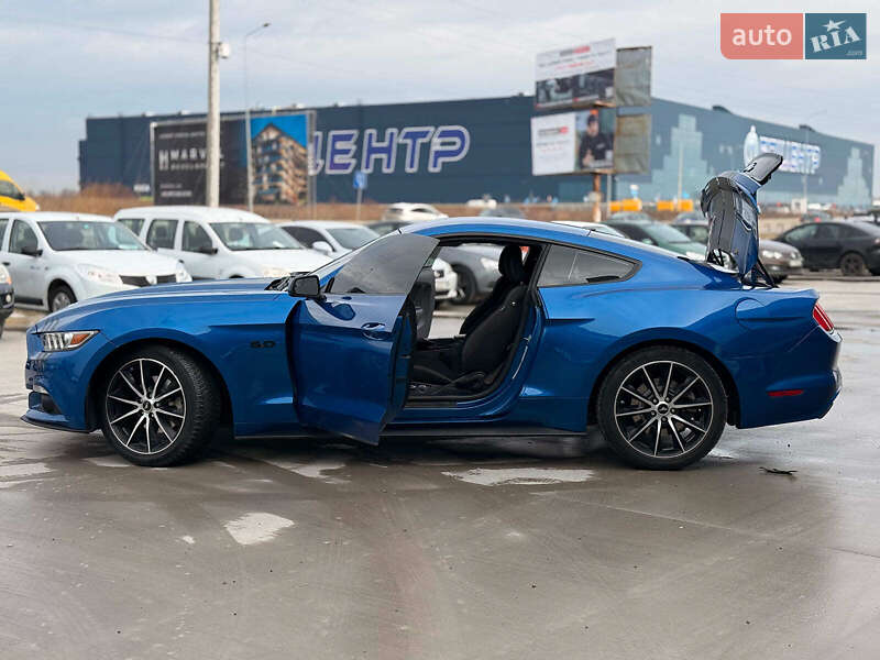 Купе Ford Mustang 2017 в Львові