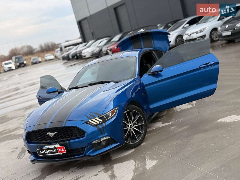 Купе Ford Mustang 2017 в Львові