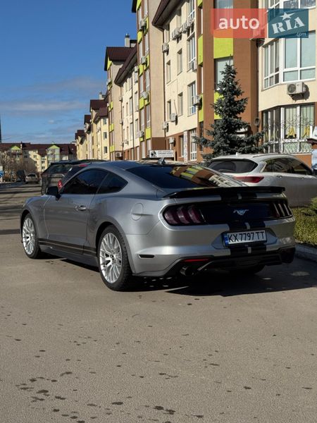 Купе Ford Mustang 2020 в Киеве