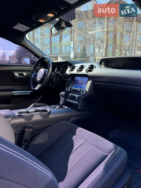 Купе Ford Mustang 2020 в Киеве