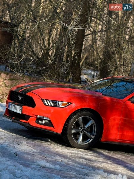 Купе Ford Mustang 2016 в Києві