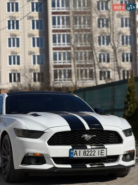 Купе Ford Mustang 2016 в Бучі