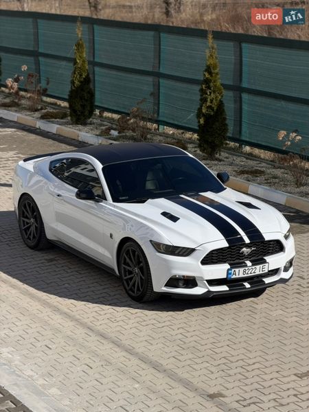 Купе Ford Mustang 2016 в Бучі