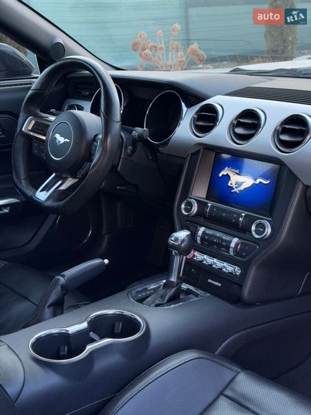 Купе Ford Mustang 2016 в Бучі