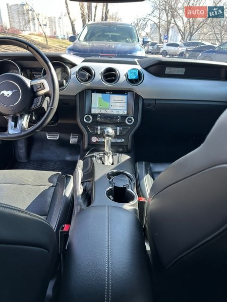 Купе Ford Mustang 2016 в Києві