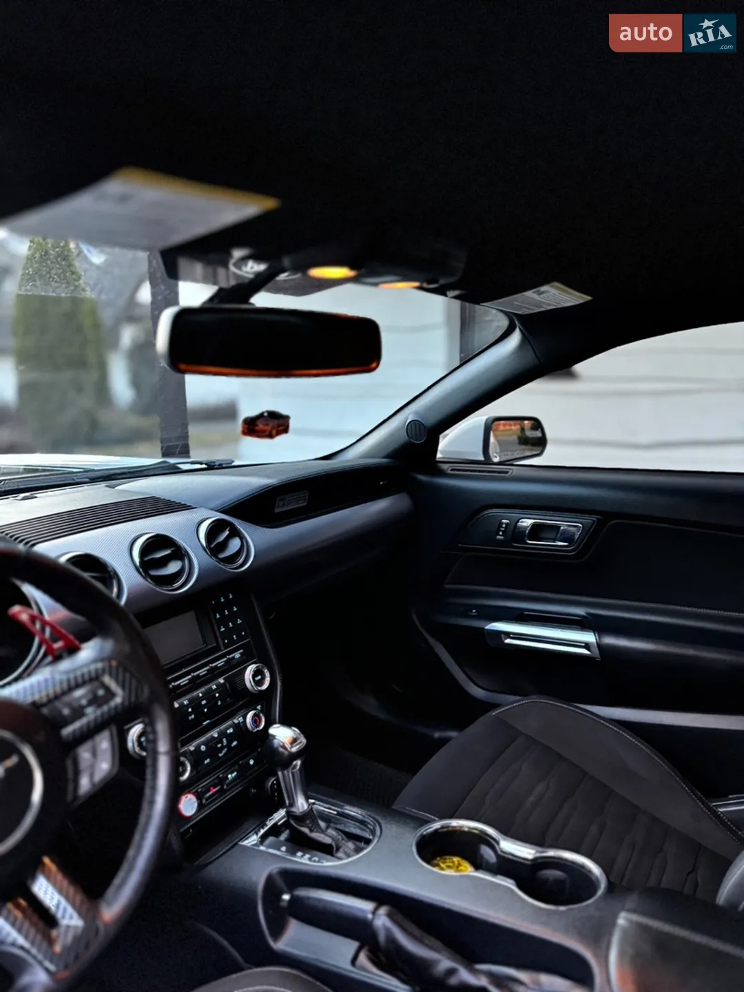2015 Ford Mustang - мініатюра 20