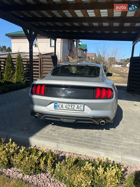 Купе Ford Mustang 2018 в Киеве