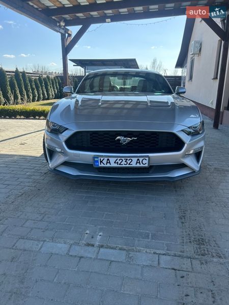 Купе Ford Mustang 2018 в Киеве