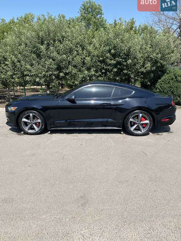Купе Ford Mustang 2016 в Бобринце фото 3 Купе Ford Mustang 2016 в Бобринце