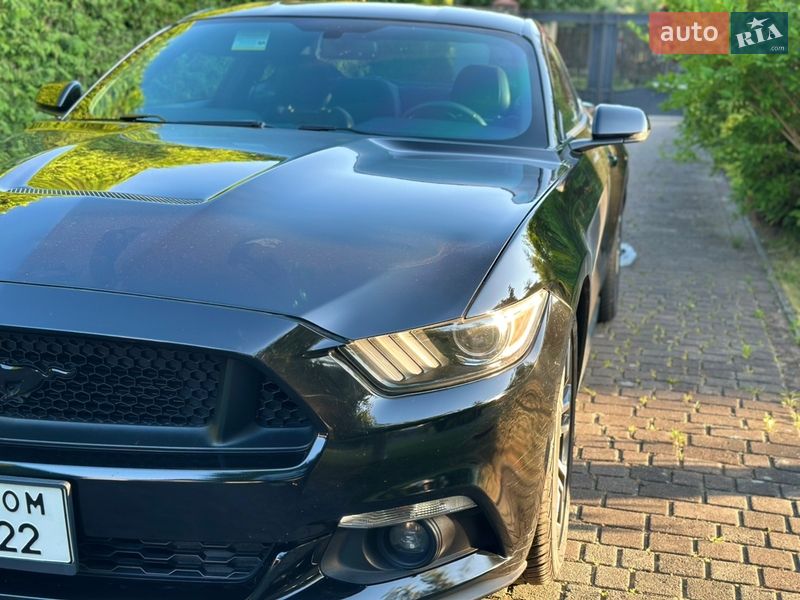 Купе Ford Mustang 2017 в Львове