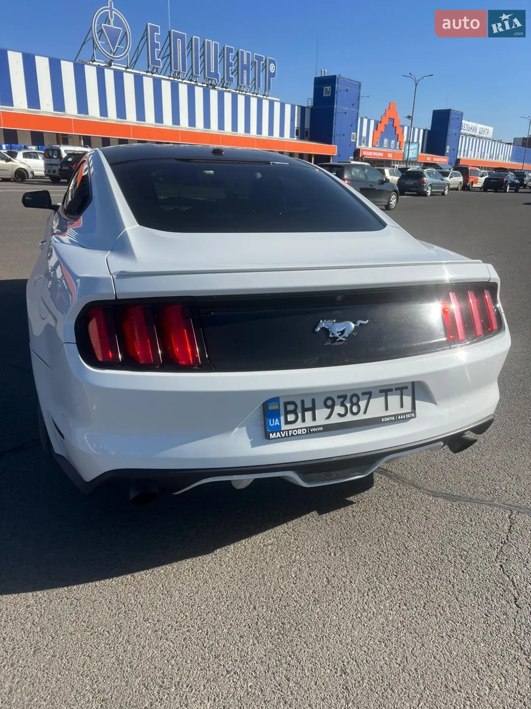 2016 Ford Mustang - мініатюра 3