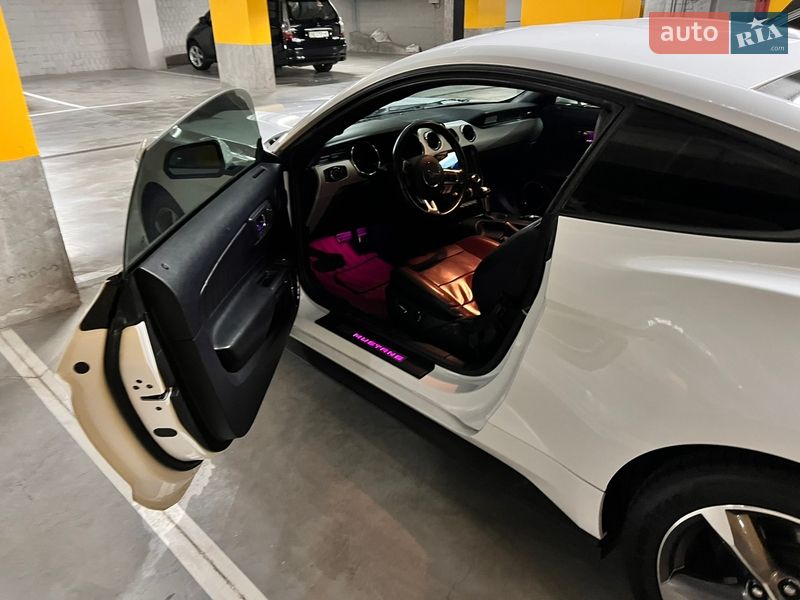 Купе Ford Mustang 2015 в Дніпрі фото 9 Купе Ford Mustang 2015 в Дніпрі