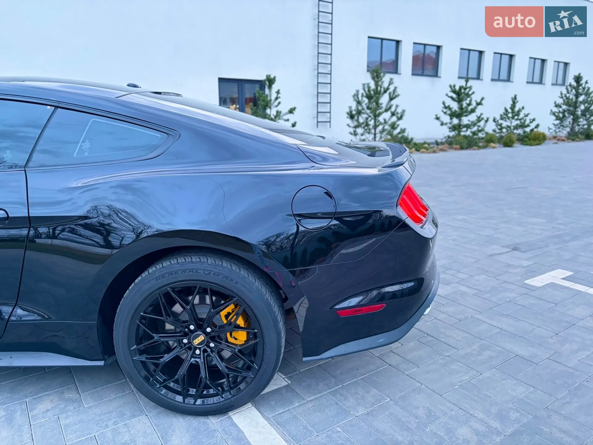 2017 Ford Mustang - мініатюра 10