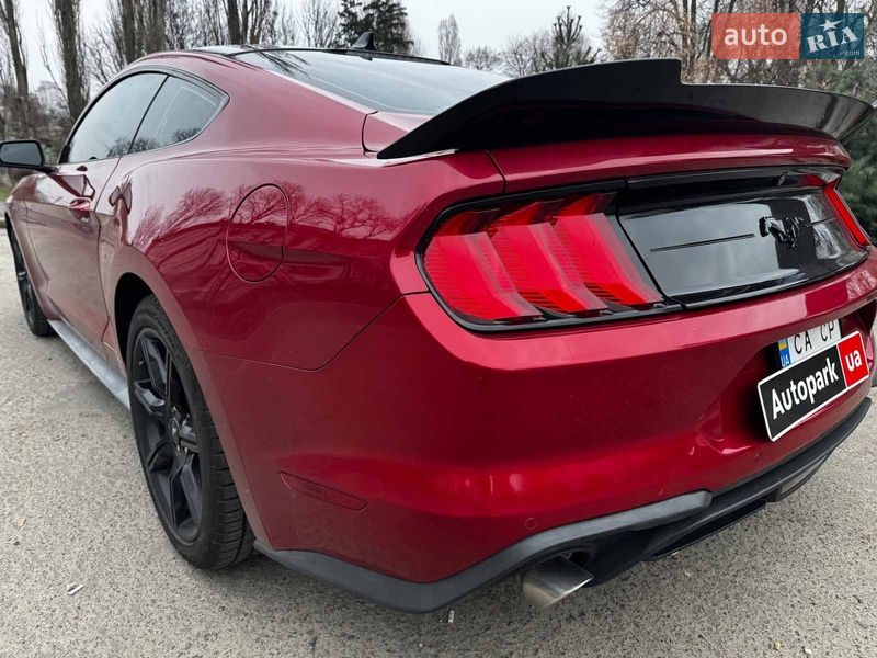 Купе Ford Mustang 2020 в Киеве фото 10 Купе Ford Mustang 2020 в Киеве