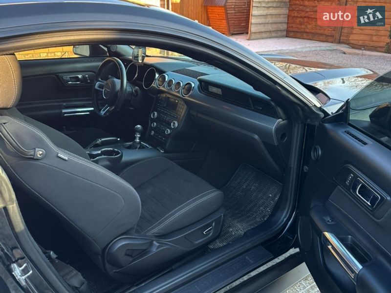 Купе Ford Mustang 2017 в Богодухове