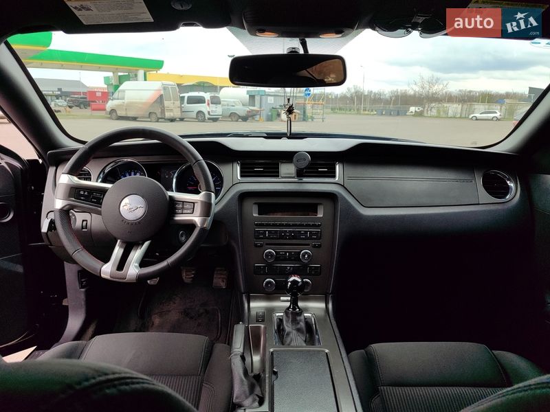 Купе Ford Mustang 2014 в Вознесенске